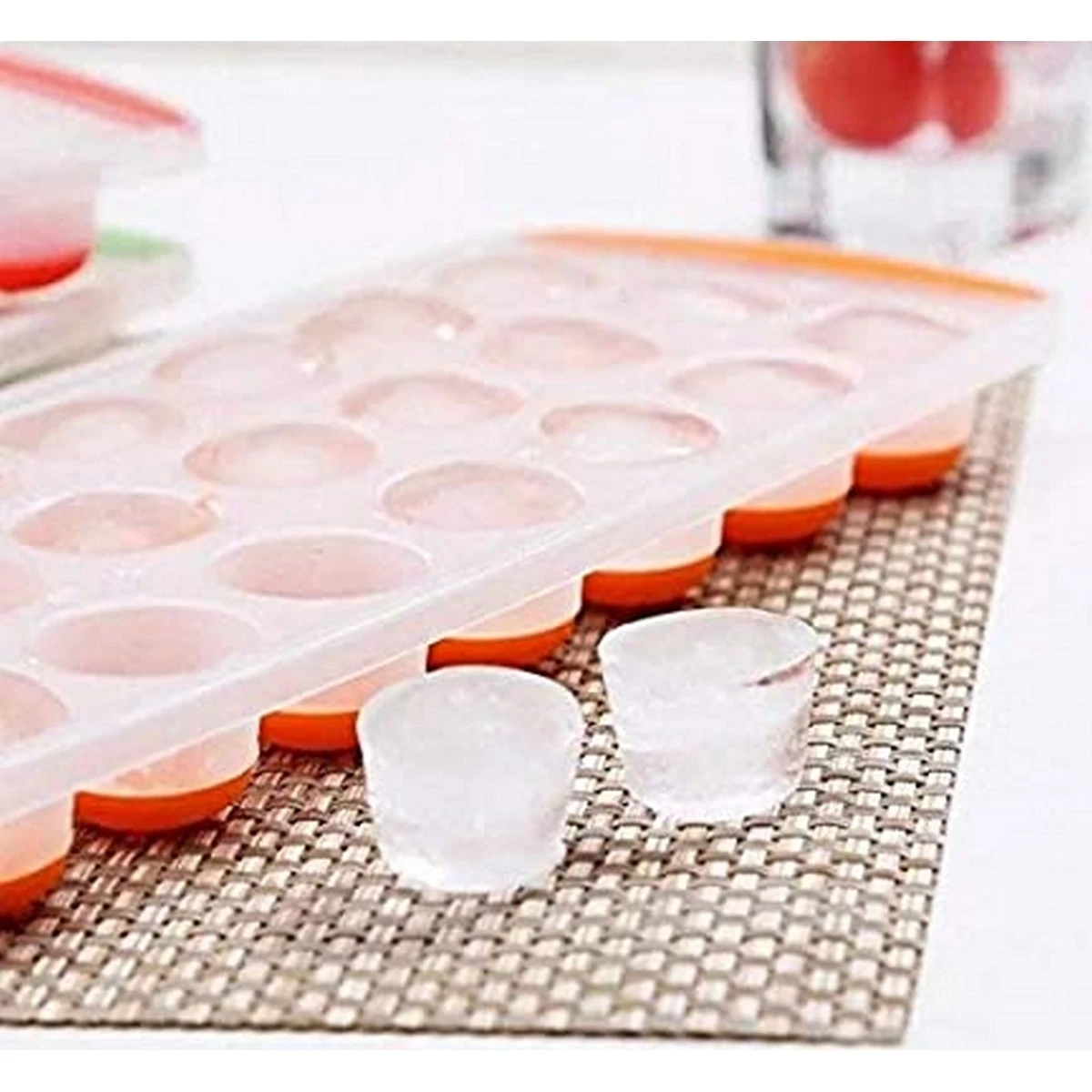 Silicone Pop Up Ice Tray - Flexible Tray for Refrigerator and Freezer - Round Shape